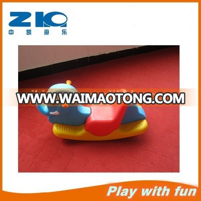 2015 Hot selling kids plastic riders for indoor playground